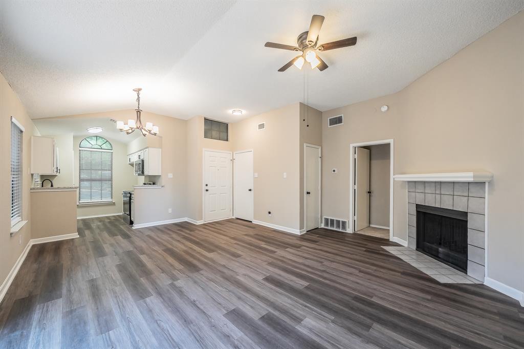 1521 Eastview Street - Photo 5