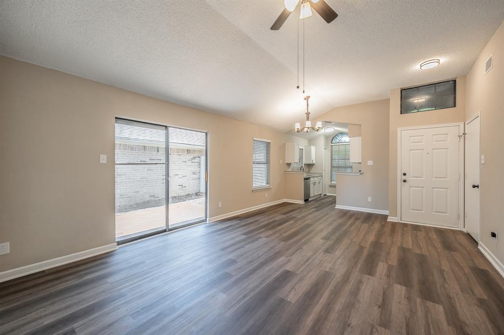 1521 Eastview Street - Photo 8