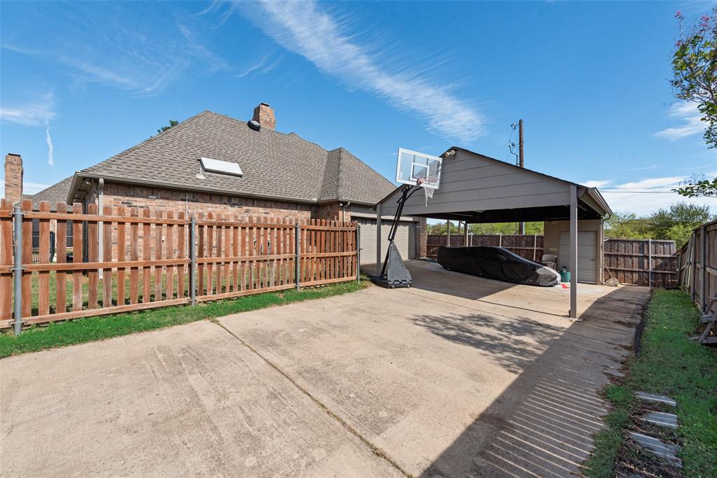 2228 Lorraine Drive - Photo 32