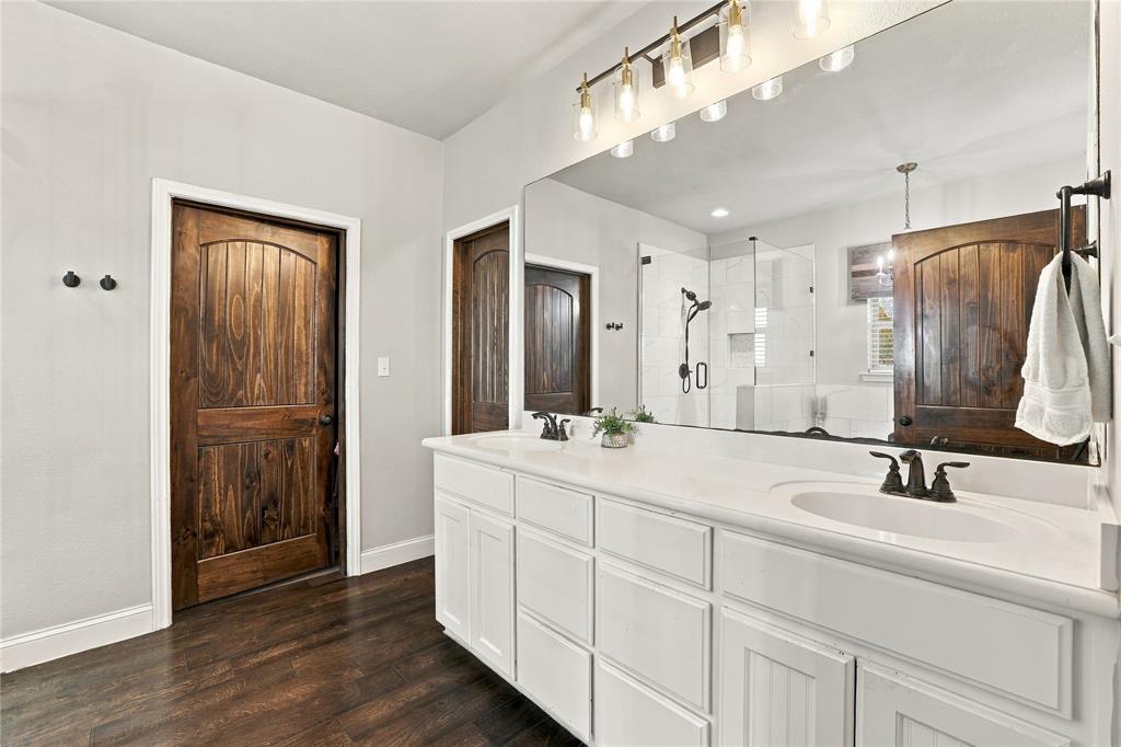 1265 County Road 4642 - Photo 17