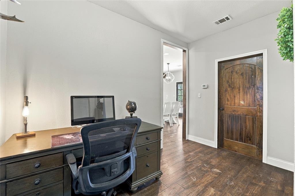 1265 County Road 4642 - Photo 19