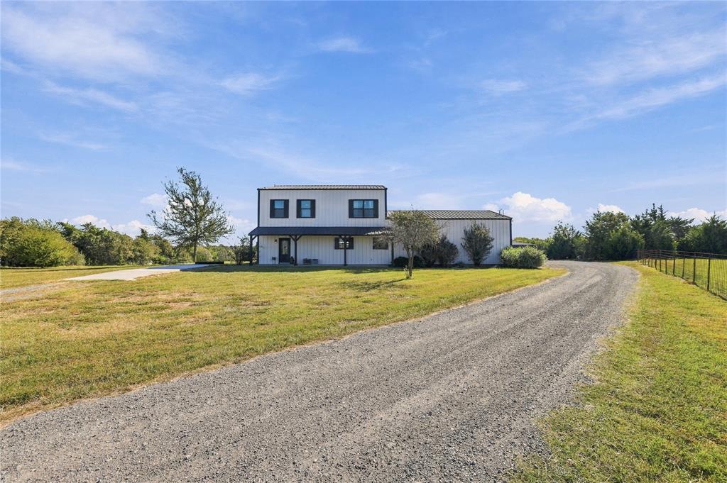 1265 County Road 4642 - Photo 2