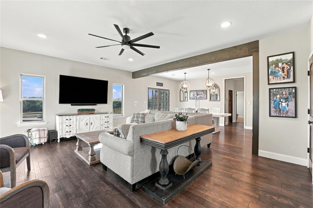 1265 County Road 4642 - Photo 8