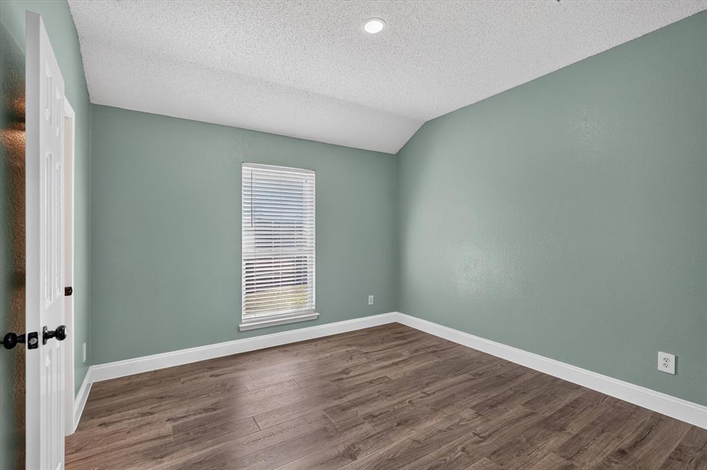 1425 Cardigan Lane - Photo 20