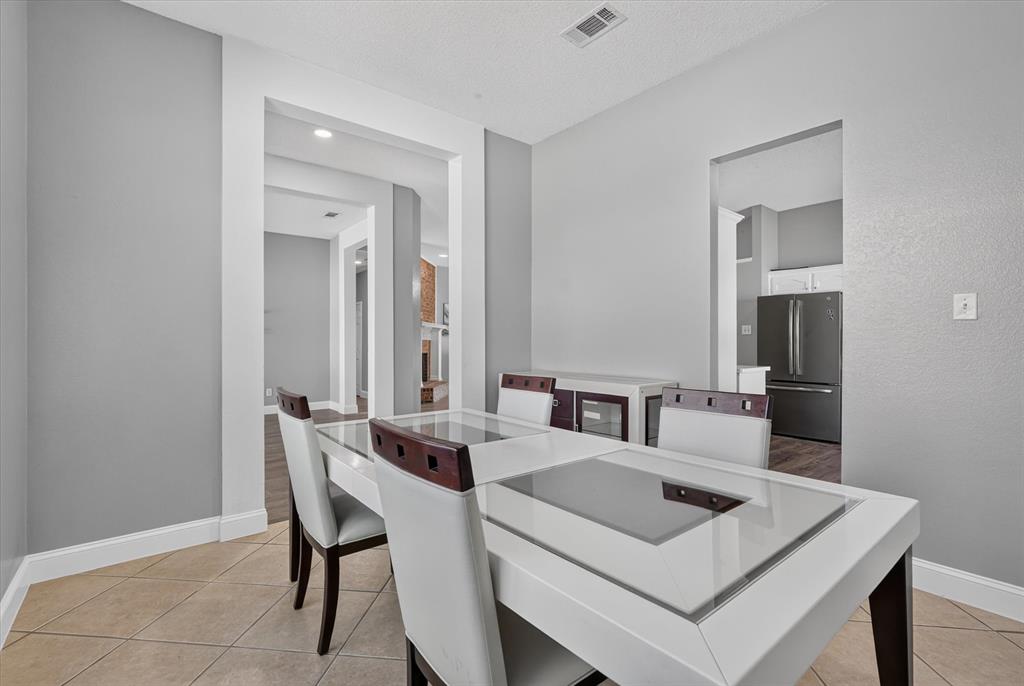 1425 Cardigan Lane - Photo 7