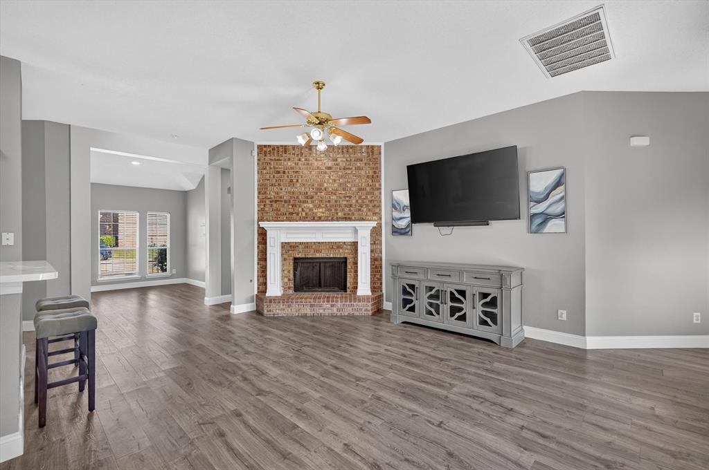 1425 Cardigan Lane - Photo 8