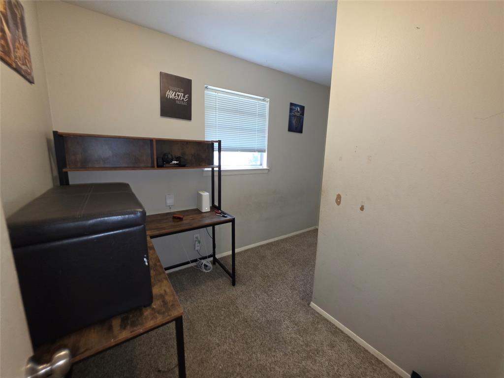 737 Rutgers Drive - Photo 10