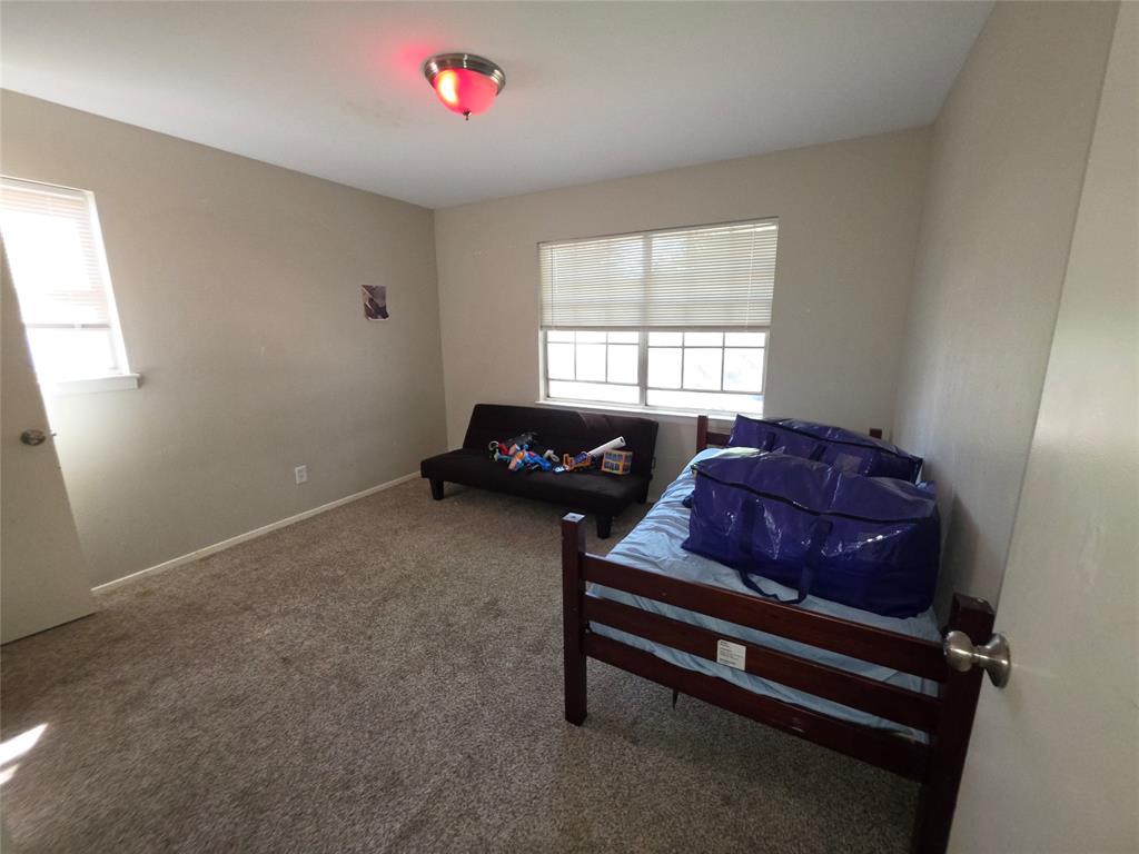 737 Rutgers Drive - Photo 12