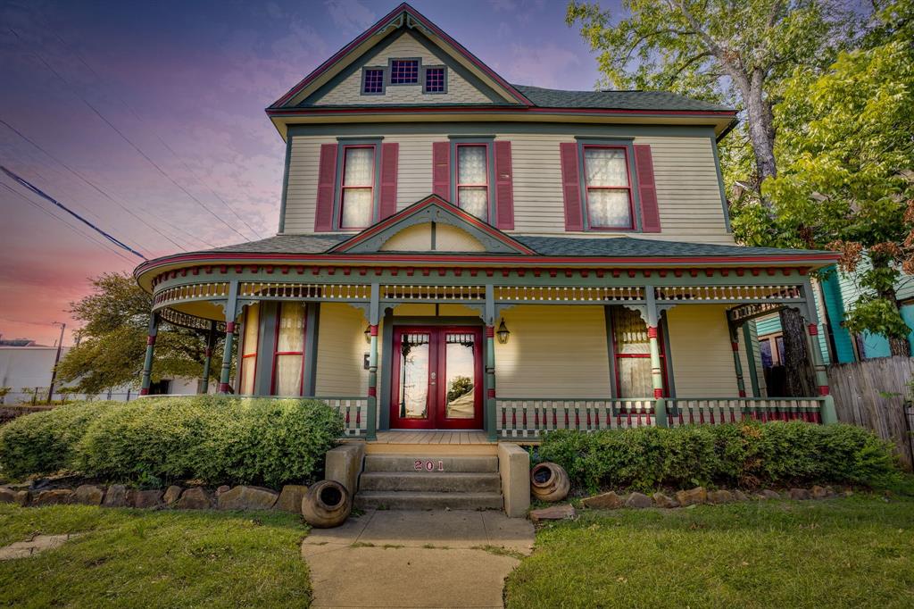 201 N Anglin Street - Photo 1