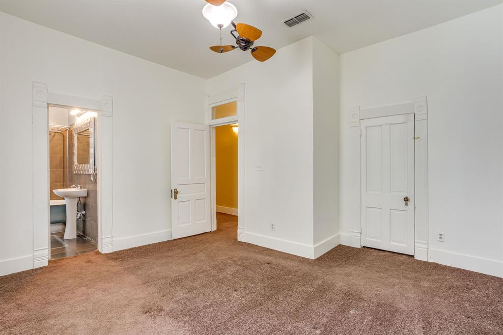 201 N Anglin Street - Photo 32