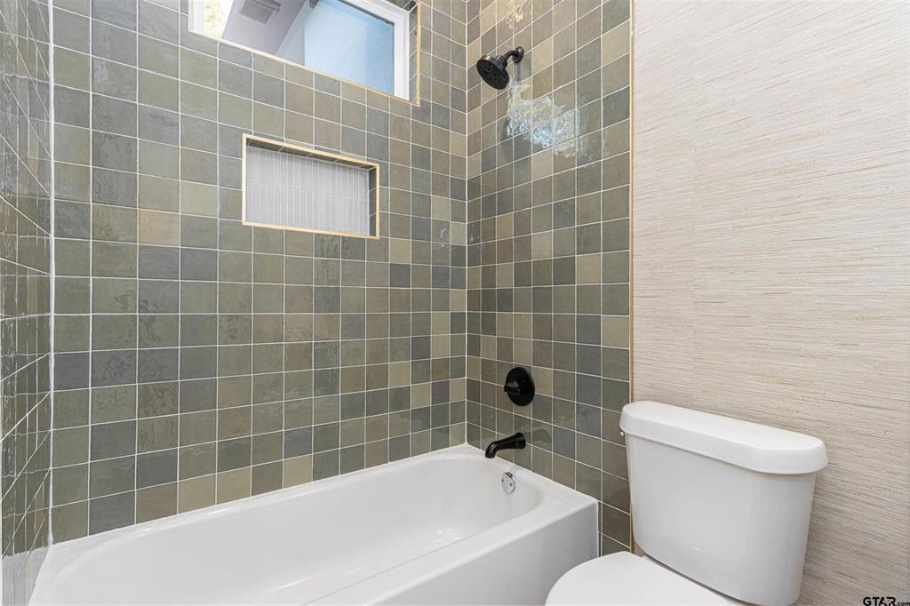 4504 Triggs Trace - Photo 28