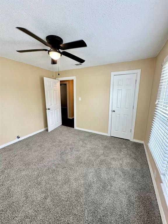 207 Park Street E - Photo 2