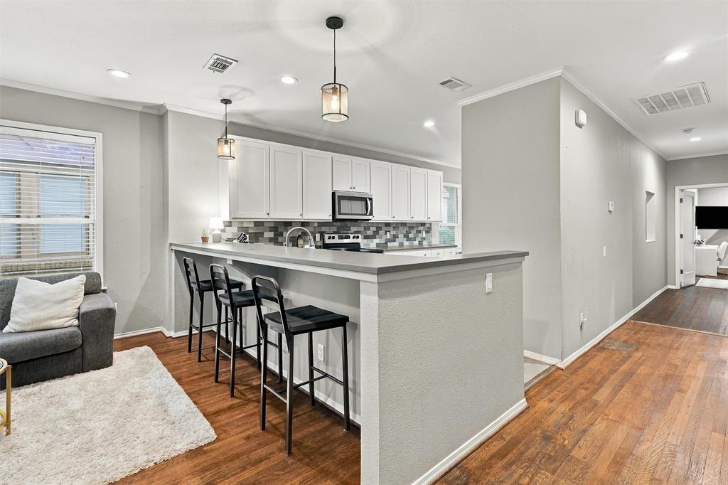 3215 Odessa Avenue - Photo 14