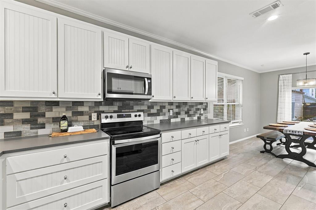 3215 Odessa Avenue - Photo 16