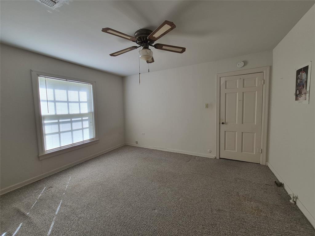 4230 Hillcrest Drive - Photo 13