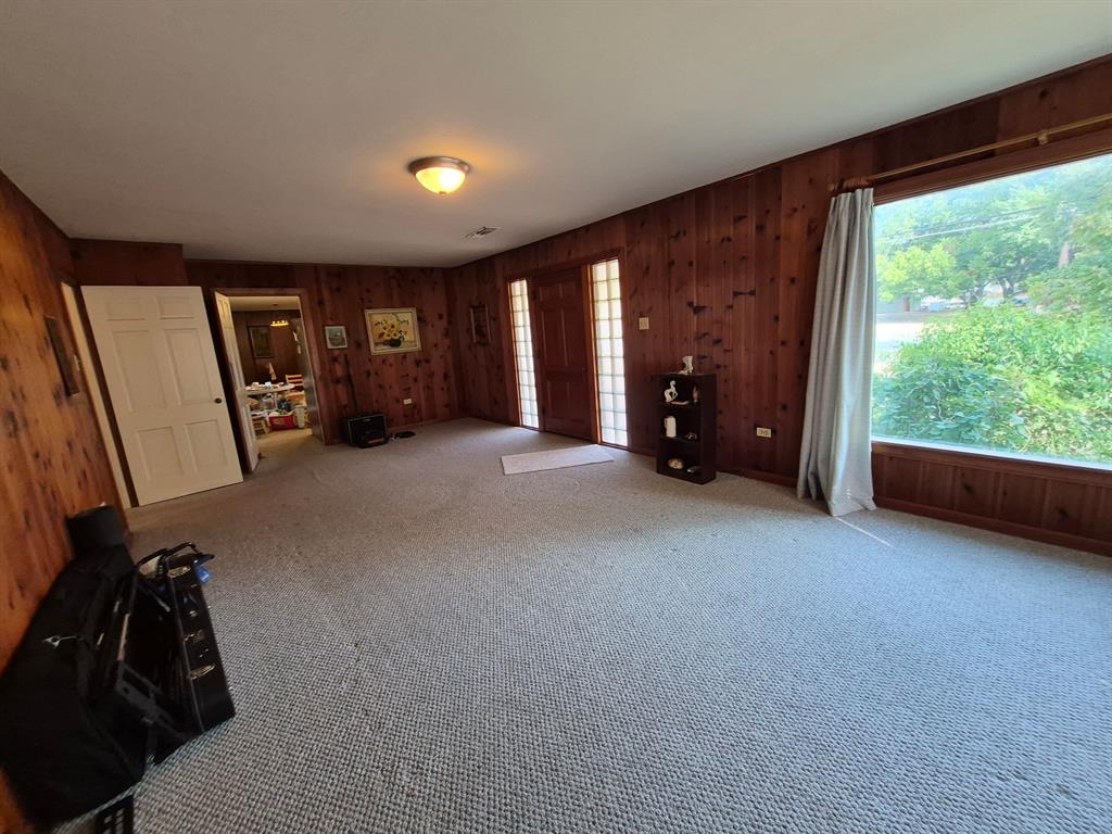 4230 Hillcrest Drive - Photo 5