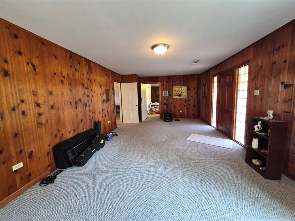 4230 Hillcrest Drive - Photo 8