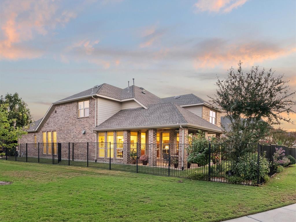 1767 Bluebird Court - Photo 2