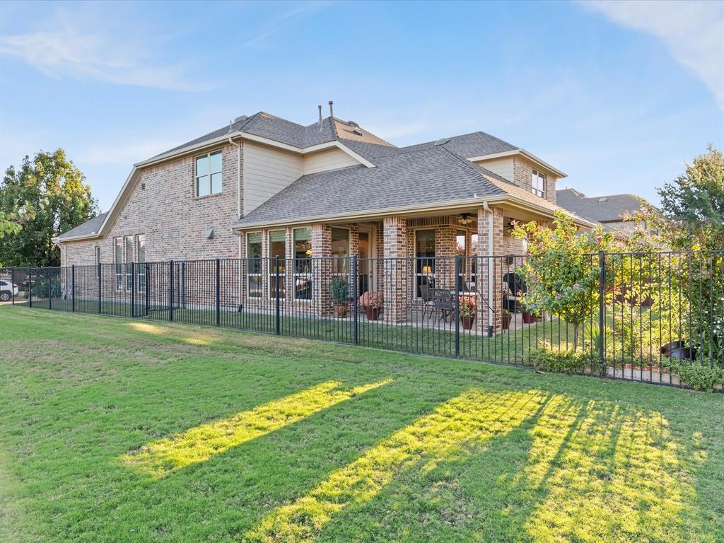 1767 Bluebird Court - Photo 32