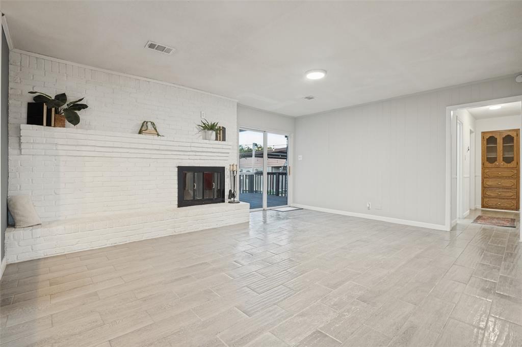 332 Fm 1493 - Photo 14