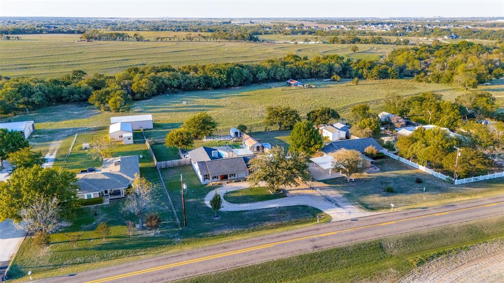 332 Fm 1493 - Photo 27