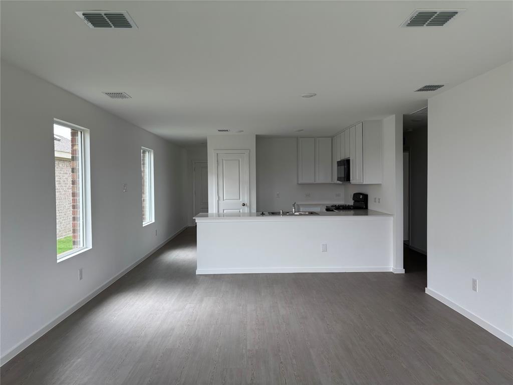 5337 Cabot Drive - Photo 9