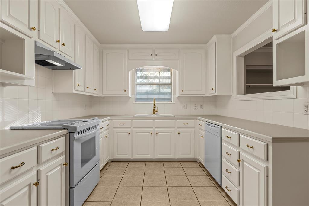 201 Pecan Village Circle - Photo 6