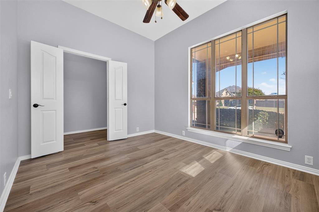 701 Abbey Lane - Photo 10