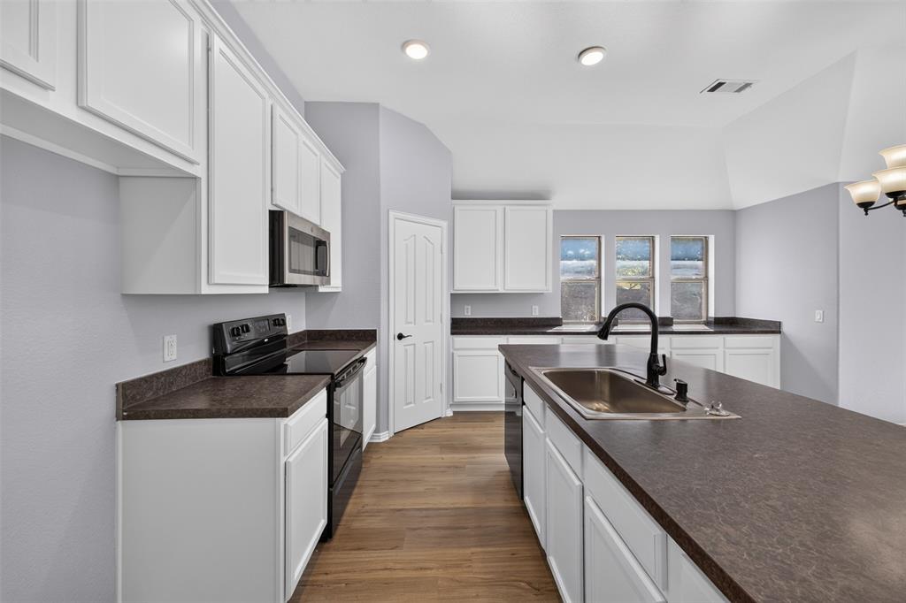 701 Abbey Lane - Photo 11