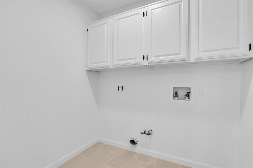 3405 Tulip Lane - Photo 18