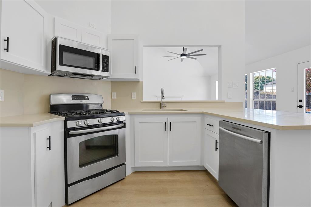 3405 Tulip Lane - Photo 9