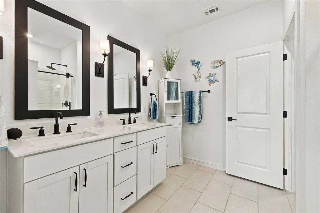 1405 Richardson Street - Photo 11