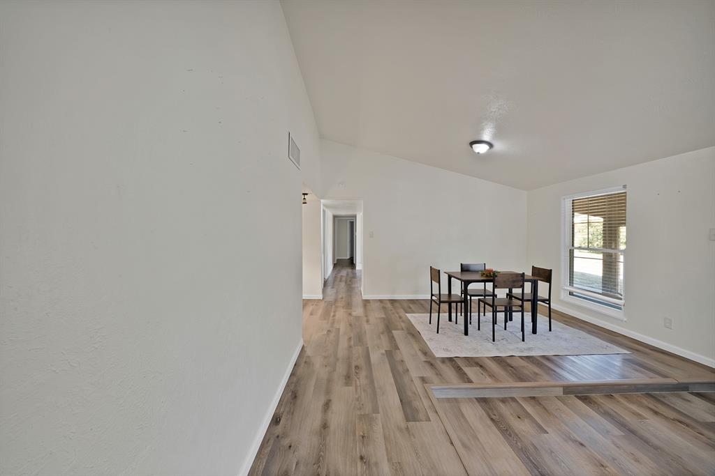 7124 Baird Drive - Photo 6