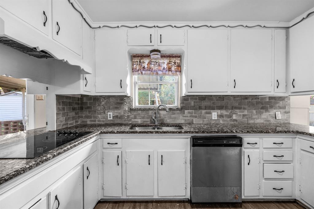 209 Cotillion Road - Photo 11
