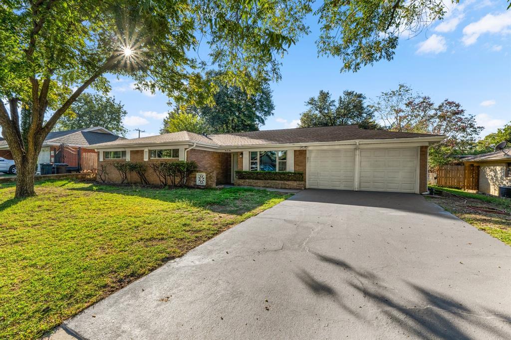 209 Cotillion Road - Photo 2