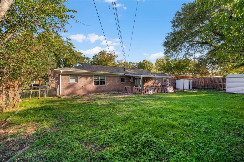 209 Cotillion Road - Photo 25