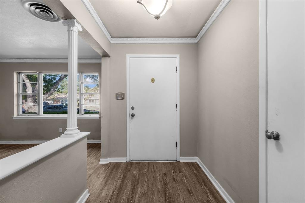 209 Cotillion Road - Photo 4
