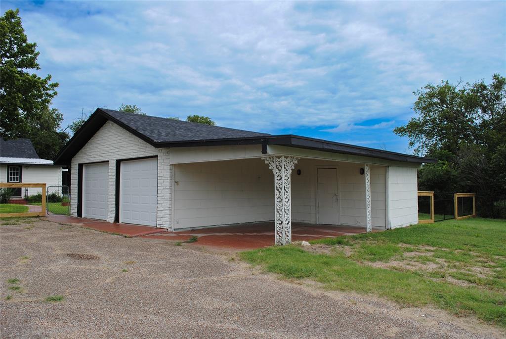 11101 China Spring Road - Photo 4