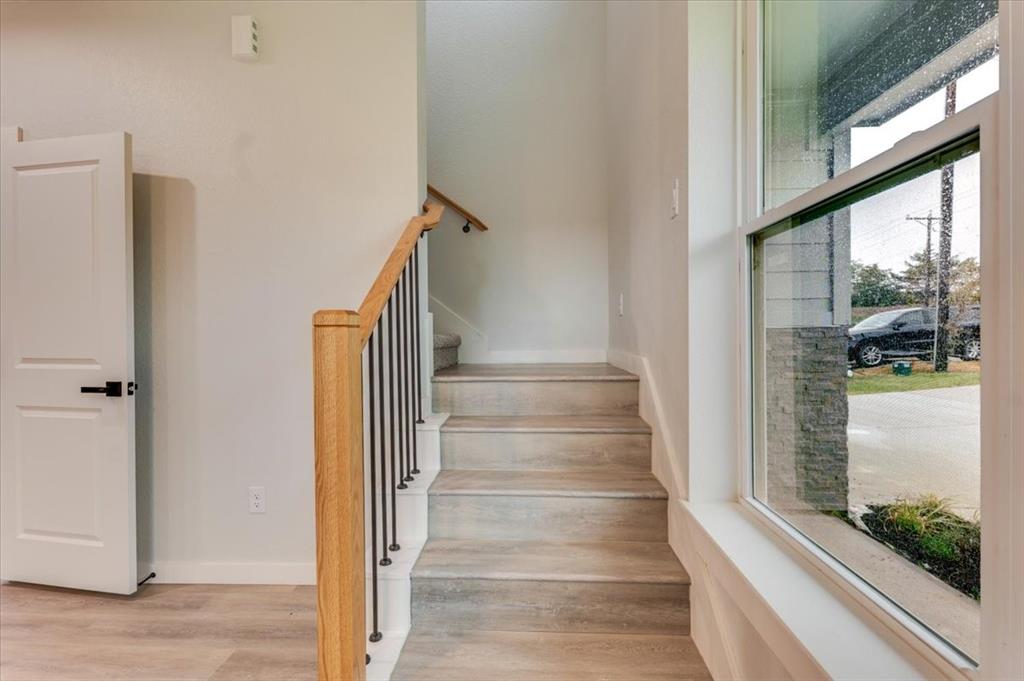 806 N Cates Street - Photo 35