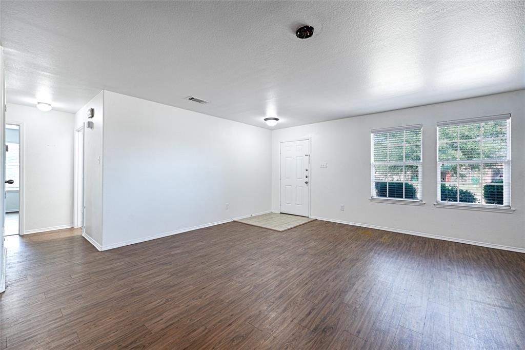 42 Larkspur Drive - Photo 5