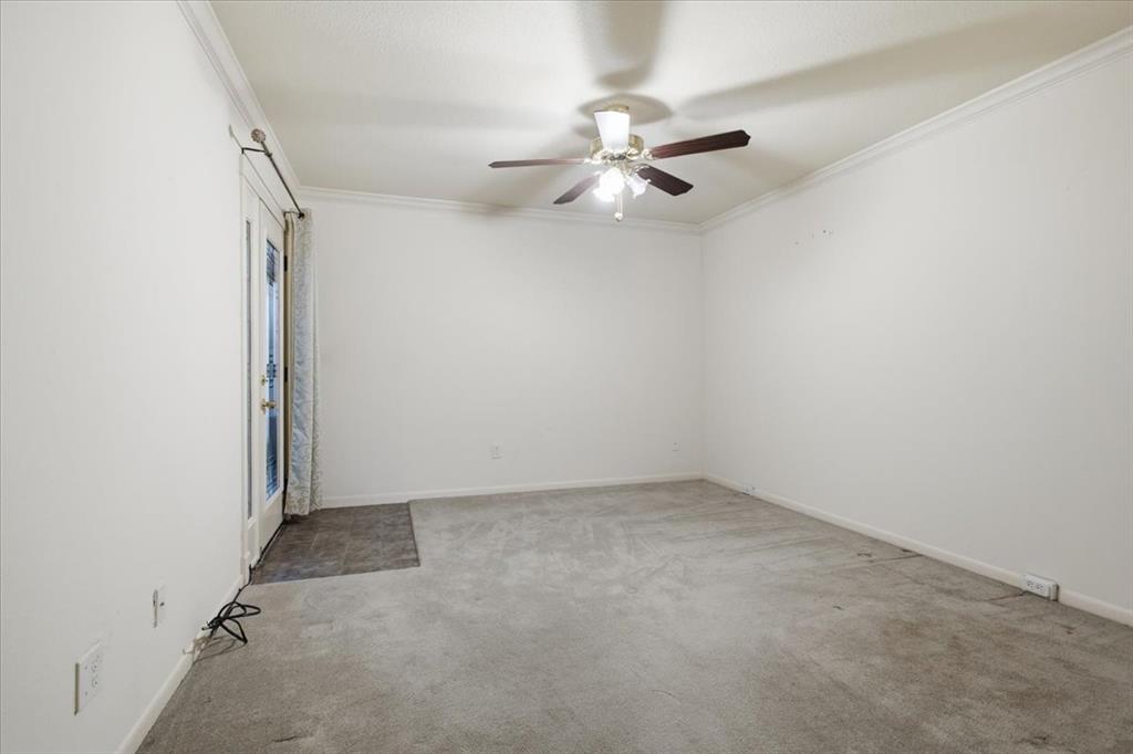 801 W Russell Avenue - Photo 18