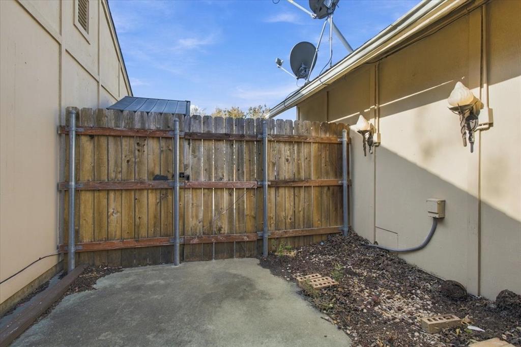 801 W Russell Avenue - Photo 28