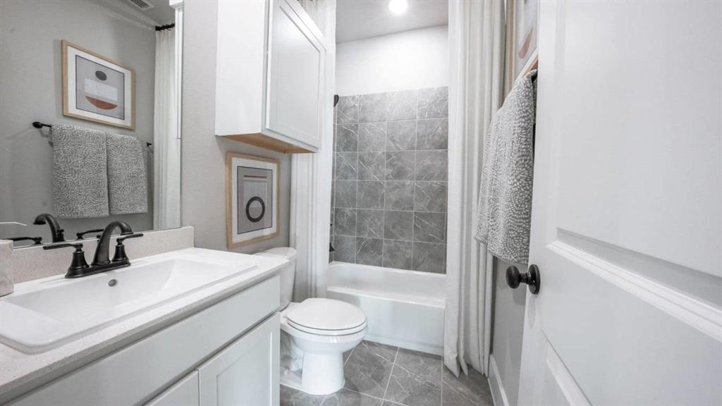3556 Milwaukee Avenue - Photo 11