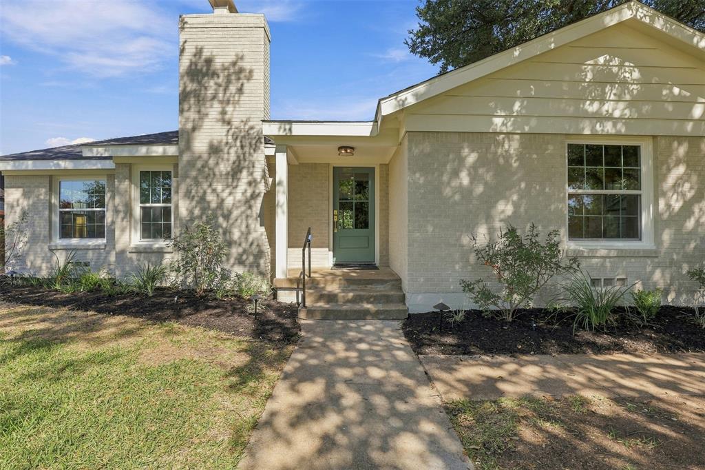 3736 W Biddison Street - Photo 5