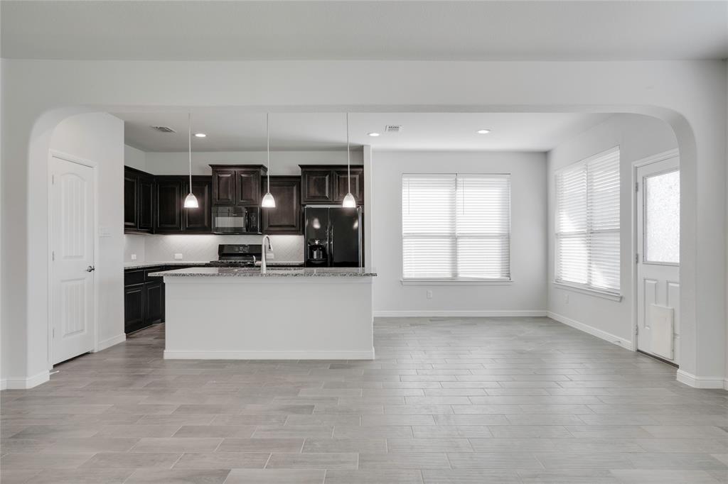 1008 Madelia Avenue - Photo 8