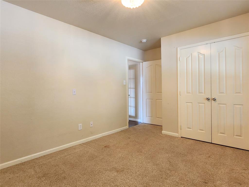 1605 Cardinal Way - Photo 18