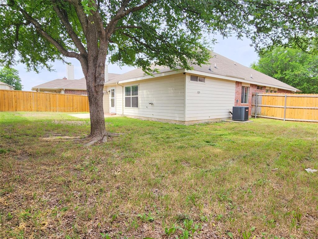 1605 Cardinal Way - Photo 22