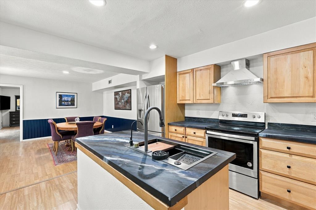 7638 Royal Lane - Photo 16