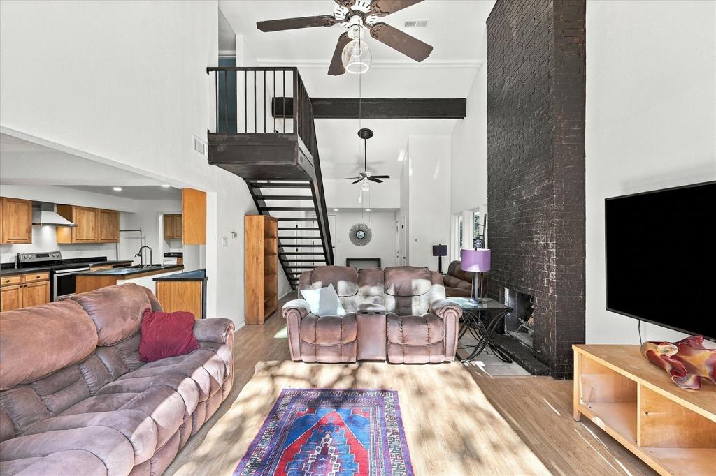 7638 Royal Lane - Photo 3