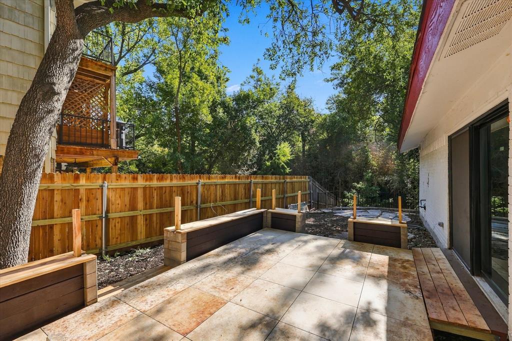 7638 Royal Lane - Photo 30